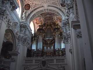 Organ pipes St. Stephan