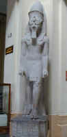 had_egyptianmuseum4_ramsesII.jpg (28652 bytes)
