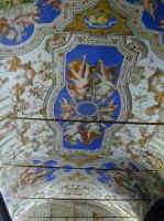 nbw_rome_vatican_museum6_ceiling.jpg (98261 bytes)